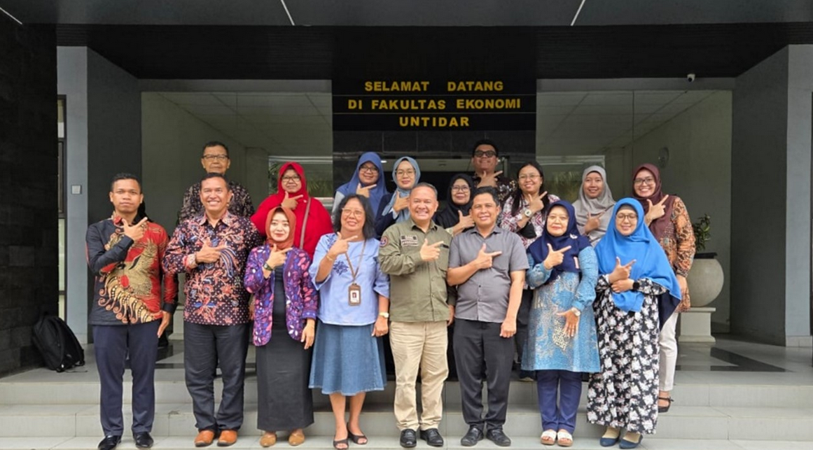 200 MAHASISWA UNTIDAR MENGIKUTI PELATIHAN BIMTEK DAN SERTIFIKASI BNSP BIDANG DIGITAL MARKETING